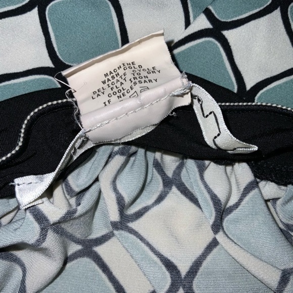 Max Studio Dress - Picture 5 of 6